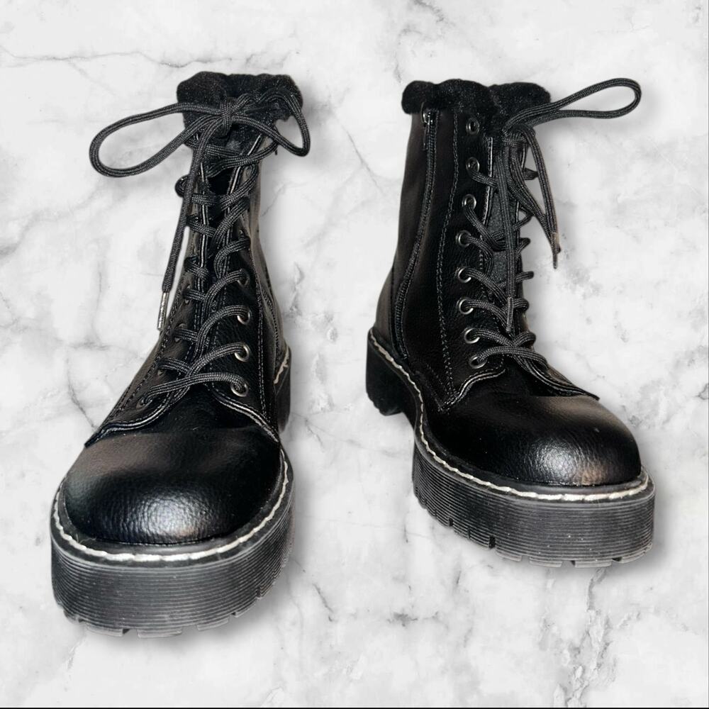 Sincerely Jules Happiness Black Faux Fur Lined Platform Boots Lace Up Zip - Picture 3 of 12